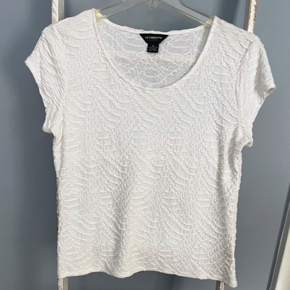 Liz Claiborne Dressy White Textured Short Sleeve Top XL